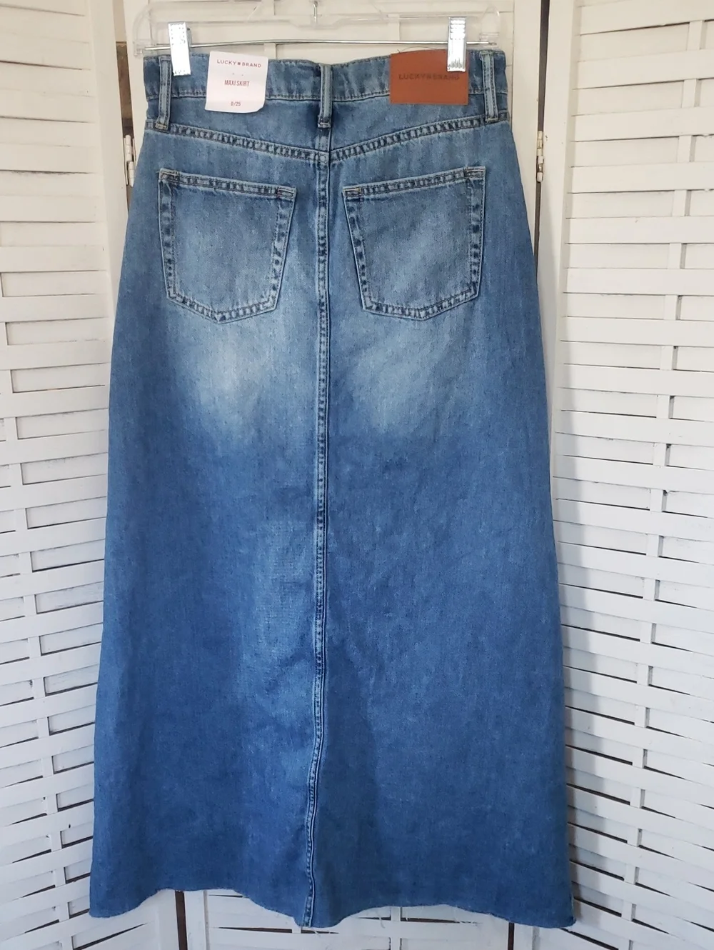 Lucky Brand Faded Blue Denim Maxi Skirt with Front Slit Size 25 New
